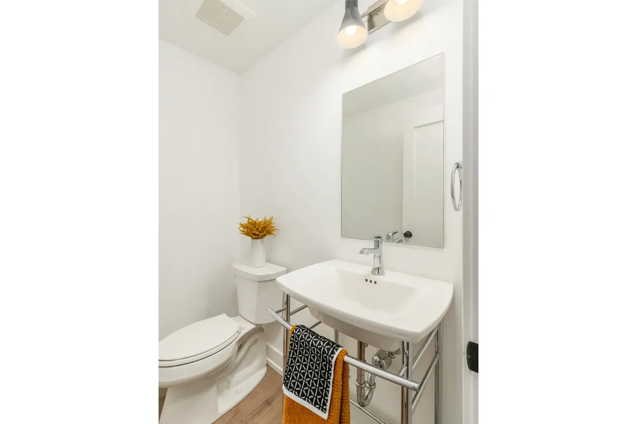 The Shawnee Powder Room