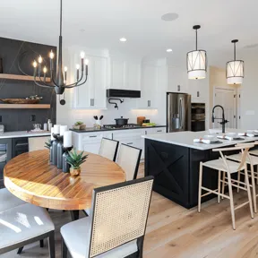 The Bellini Elite Dining & Kitchen